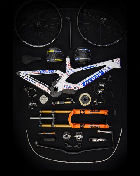 scott dh factory worlds champery 2025 bike photo by jey crunch 2025 09 02 worldchamps champery crunch724 low 9706 edit (1)